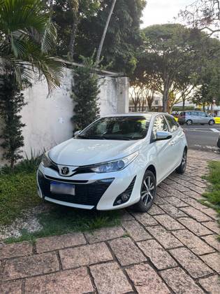 TOYOTA YARIS 1.5 16V FLEX XLS CONNECT MULTIDRIVE TOYOTA YARIS 1.5 16V FLEX XLS CONNECT MULTIDRIVE